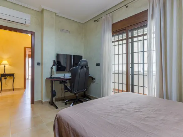 4-bedroom Villa In Los Montesinos, Spain (417 M²)