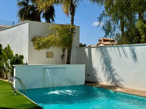 2-bedroom Apartment In Pilar De La Horadada, Spain (77 M²)