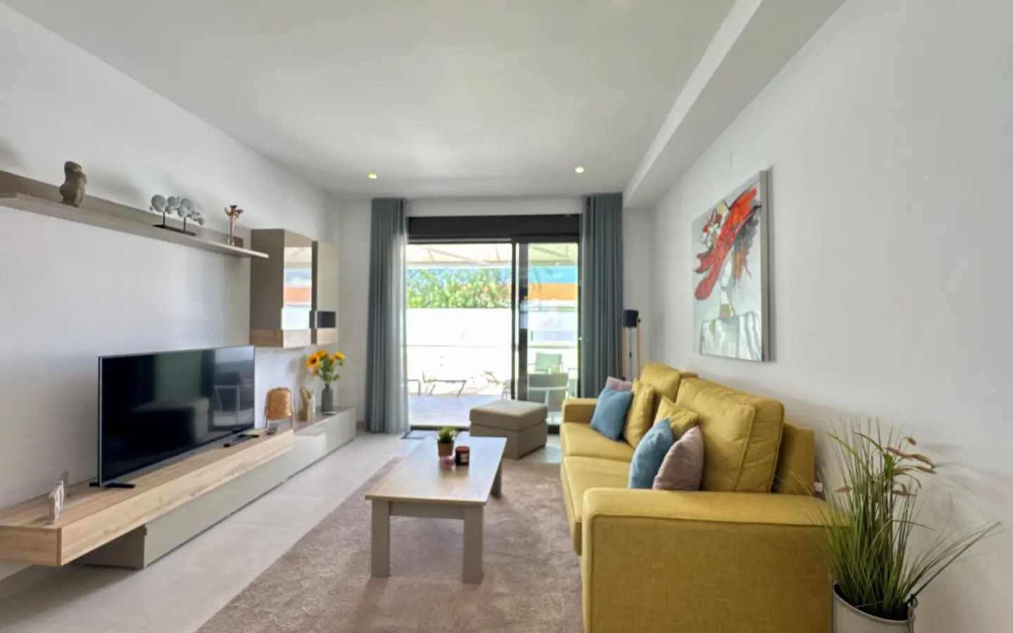2-bedroom Apartment In Pilar De La Horadada, Spain (77 M²)