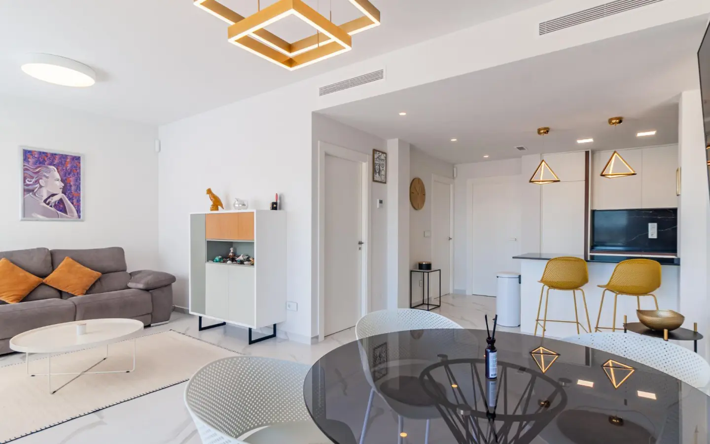 2-bedroom Apartment In San Miguel De Salinas, Spain (101 M²)