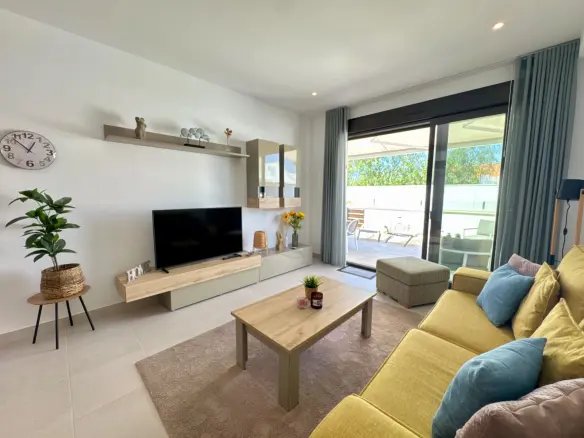 2-bedroom Apartment In Pilar De La Horadada, Spain (77 M²)