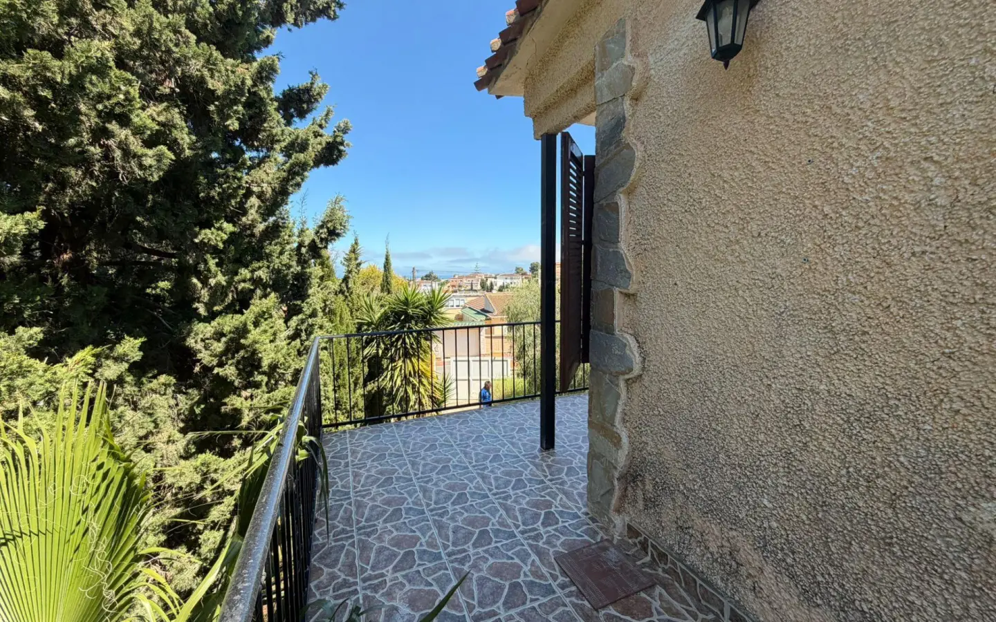 4-bedroom Villa In Torrevieja, Spain (150 M²)