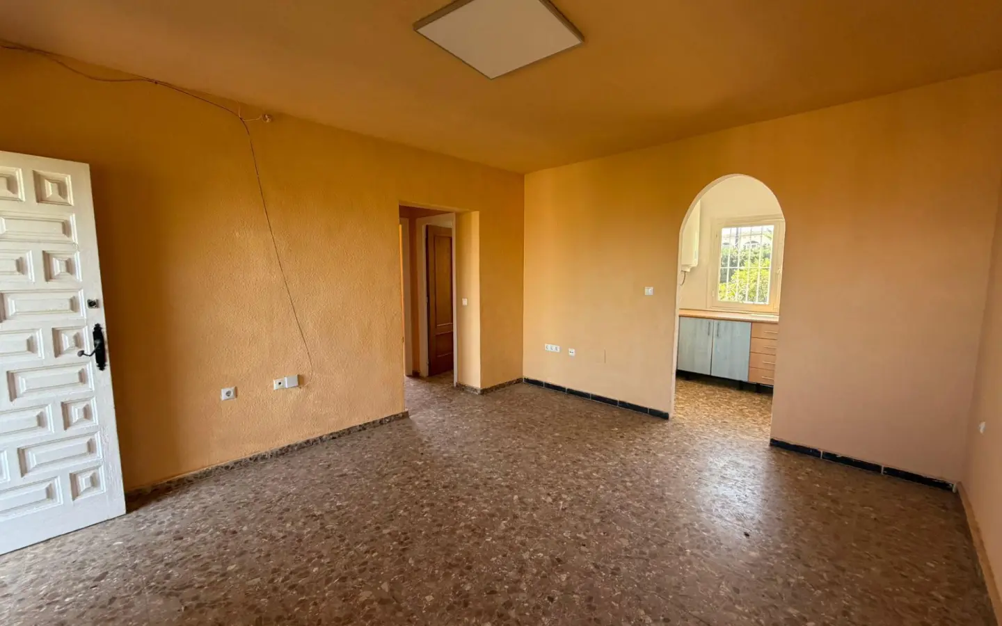 4-bedroom Villa In Torrevieja, Spain (150 M²)