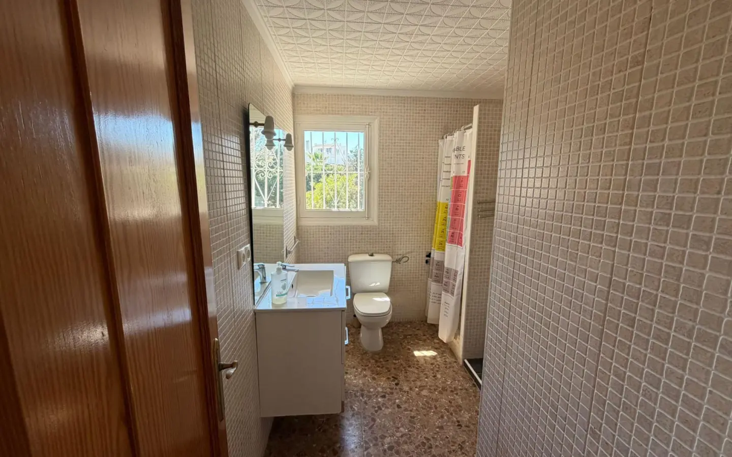 4-bedroom Villa In Torrevieja, Spain (150 M²)