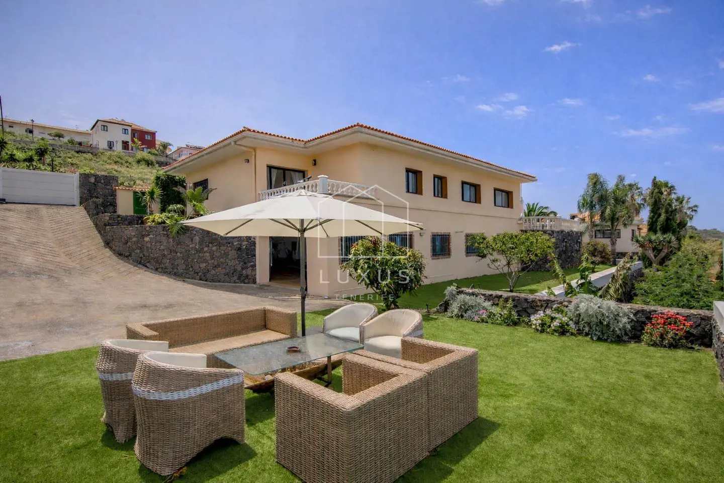 Villa Of 335 M² In El Sauzal