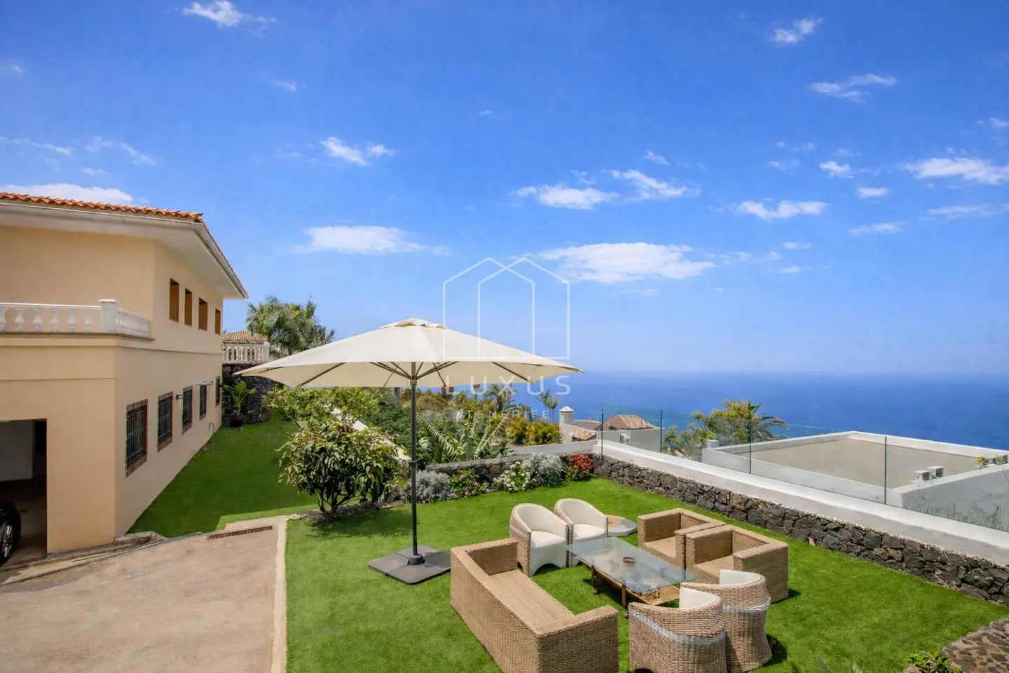 Villa Of 335 M² In El Sauzal