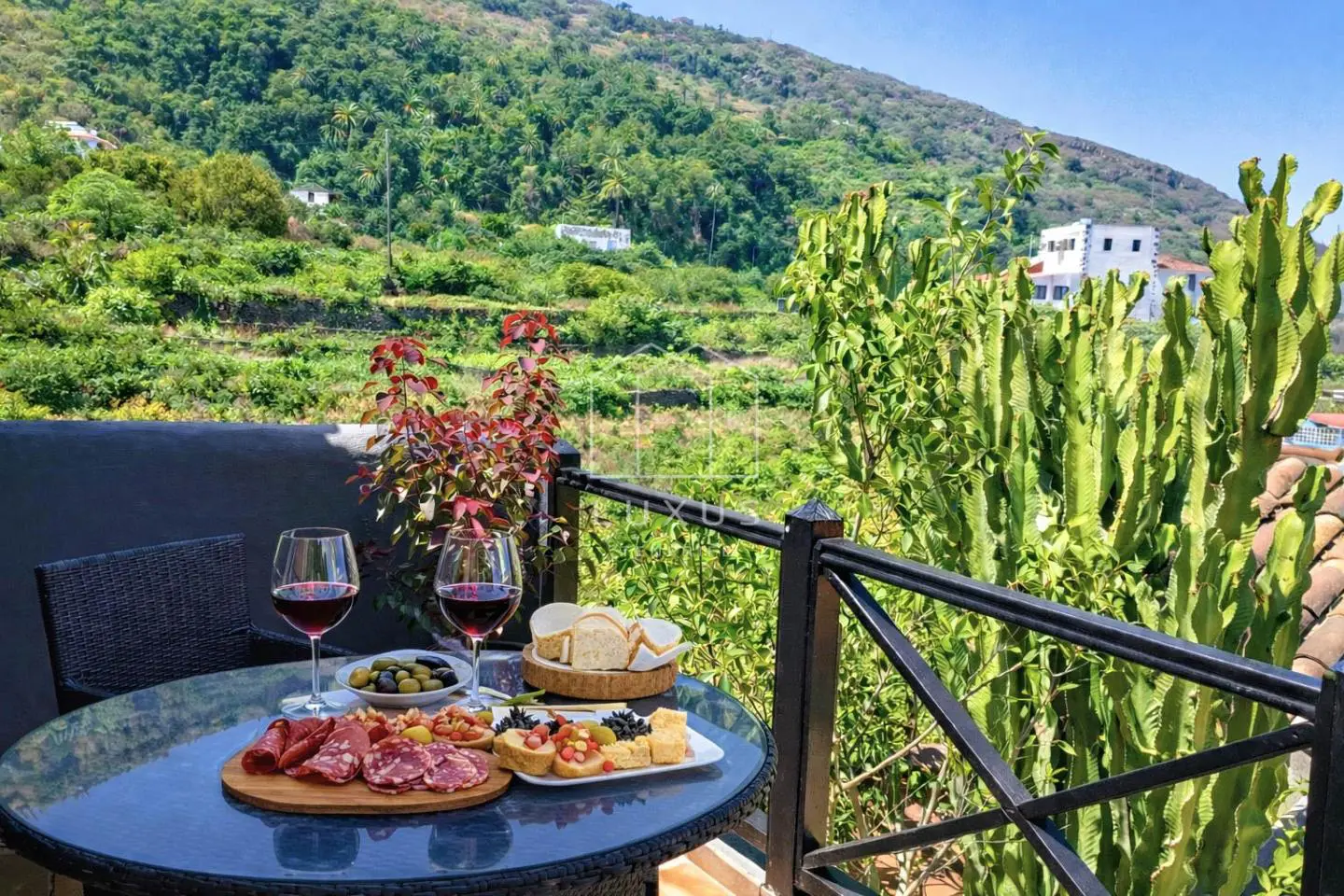 Villa Of 423 M² In Icod De Los Vinos
