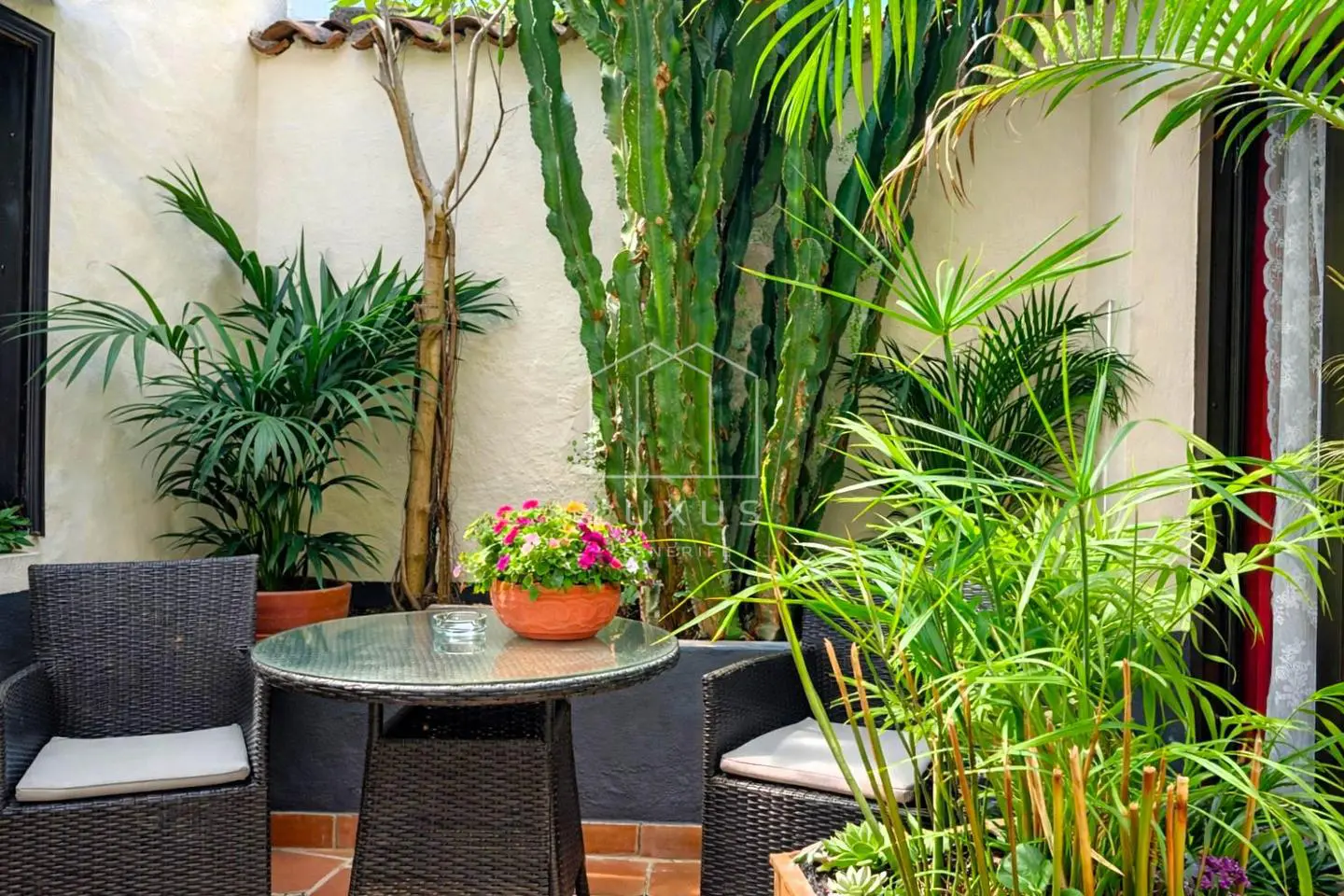 Villa Of 423 M² In Icod De Los Vinos