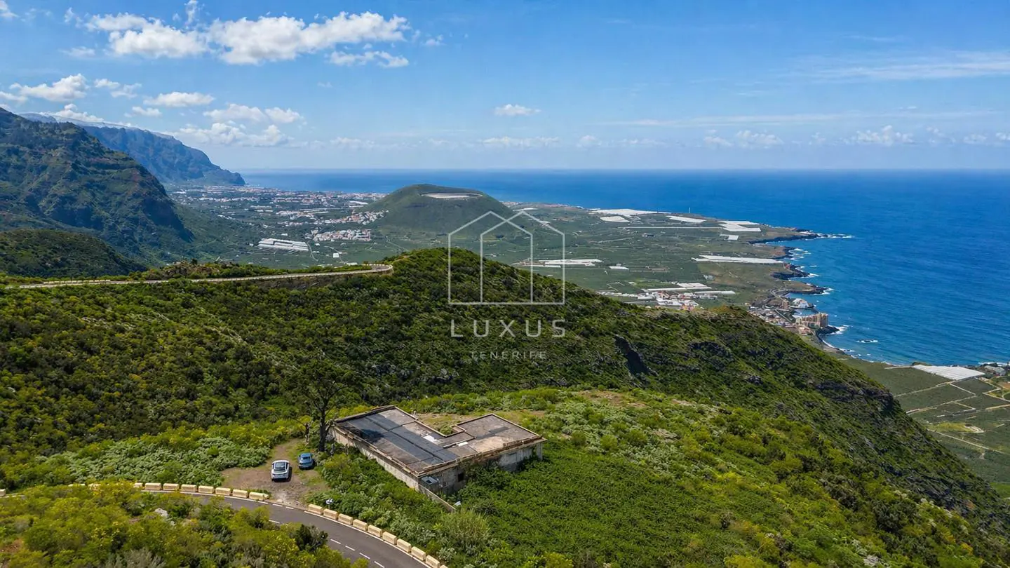 Villa Of 340 M² In El Tanque, Spain