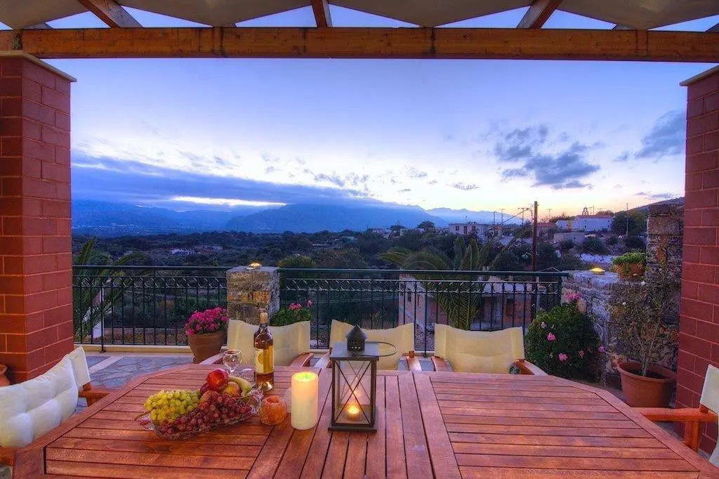 Villa Of 172 M² In Crete