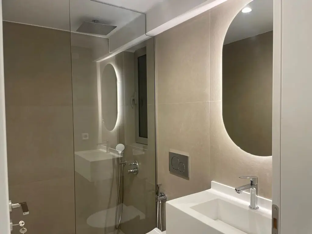 Flat Of 126 M² In Athens