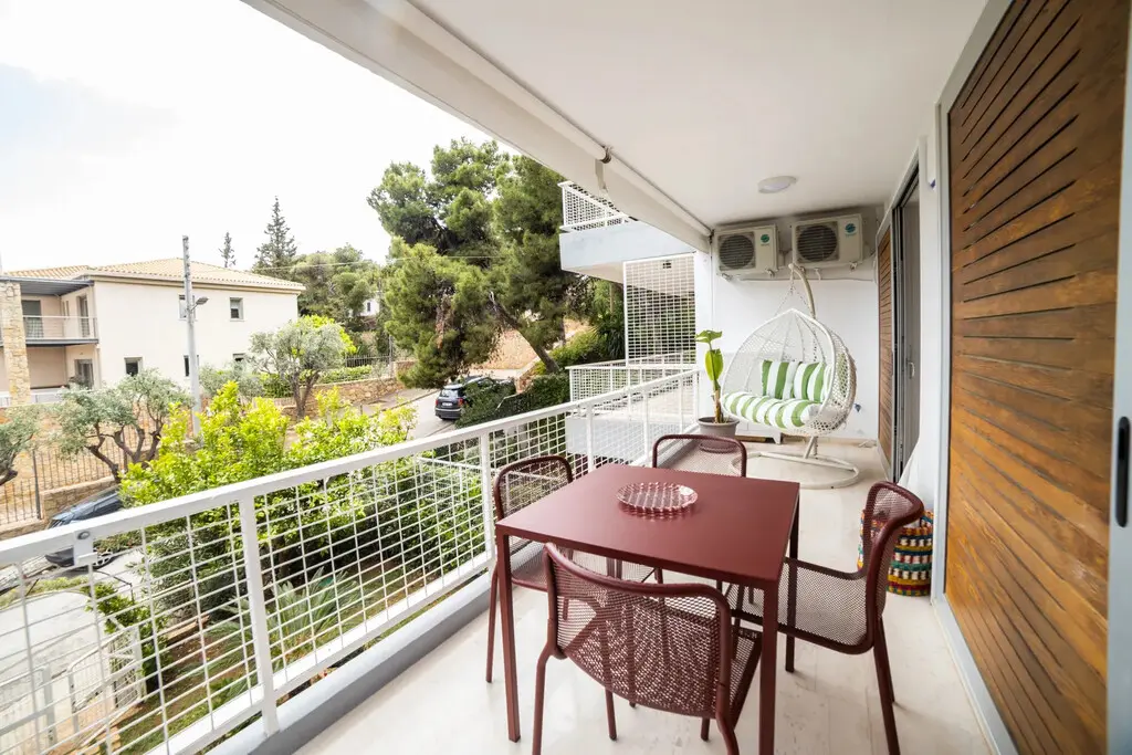 Flat Of 52 M² In Athens