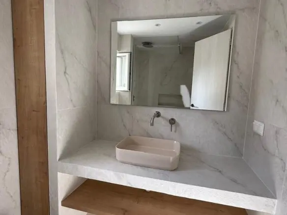 Flat Of 115 M² In Athens
