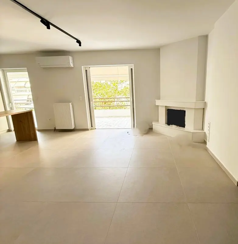 Flat Of 115 M² In Athens