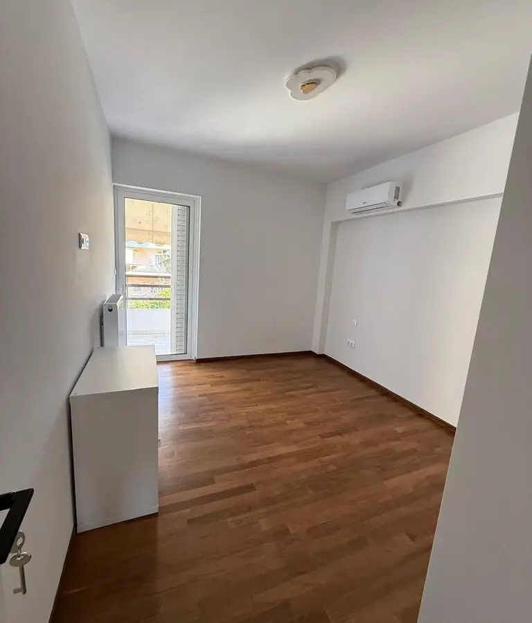 Flat Of 115 M² In Athens