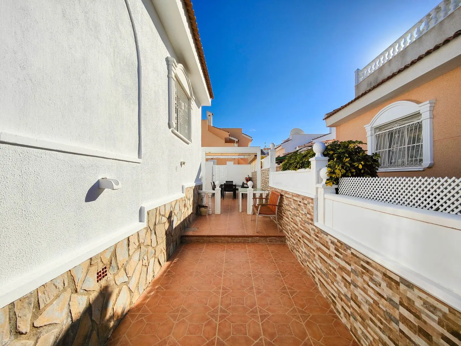 Villa Of 75 M² In Rojales, Spain