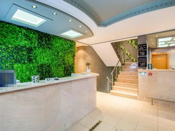 Hotel Of 720 M² In Thassos