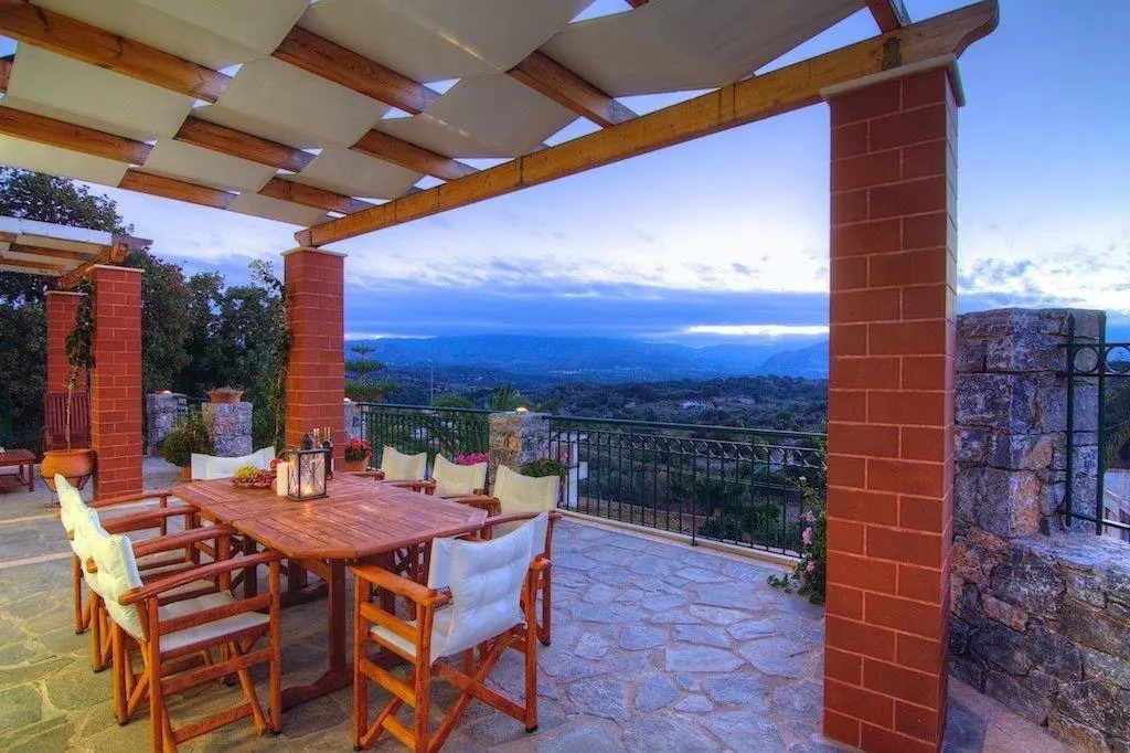 Villa Of 172 M² In Crete