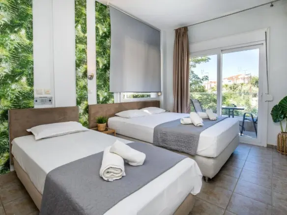 Hotel Of 720 M² In Thassos