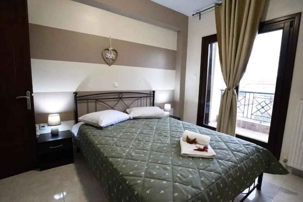 Hotel Of 420 M² In Athos, Chalkidiki