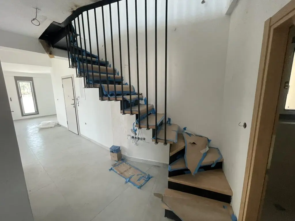 Maisonette 204 M² In Kavala