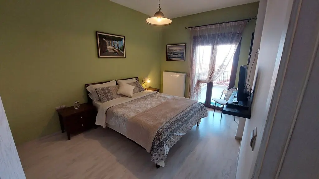 Maisonette Of 184 M² In Olympic Coast
