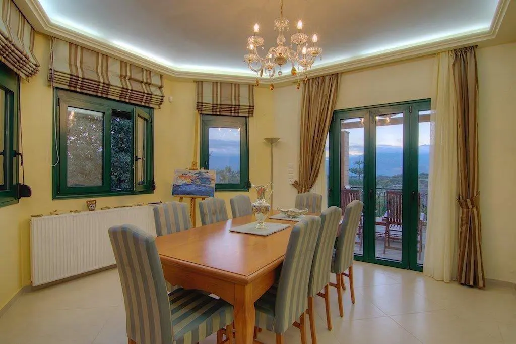 Villa Of 172 M² In Crete