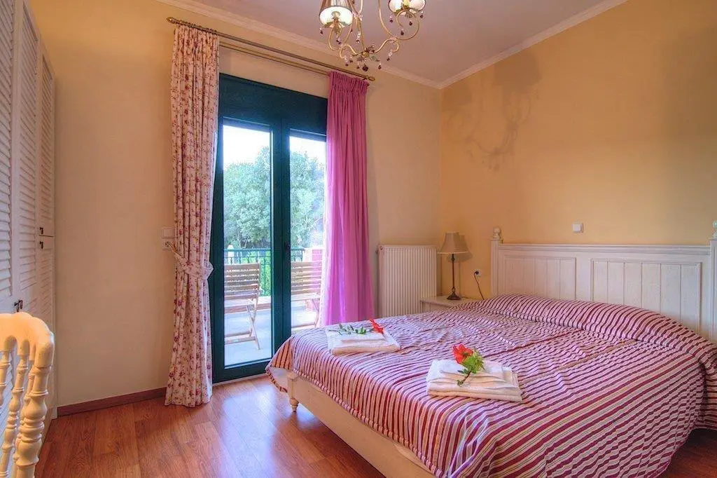 Villa Of 172 M² In Crete
