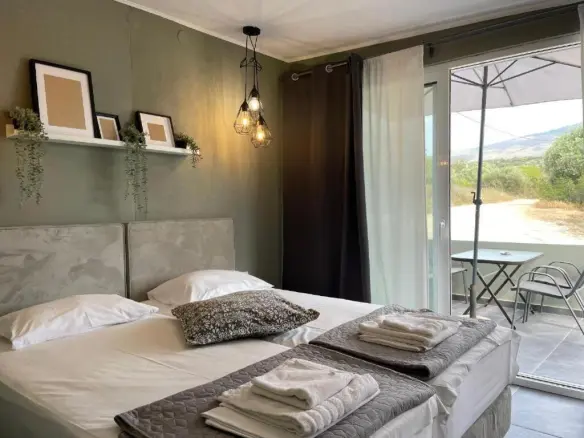 Hotel Of 720 M² In Thassos