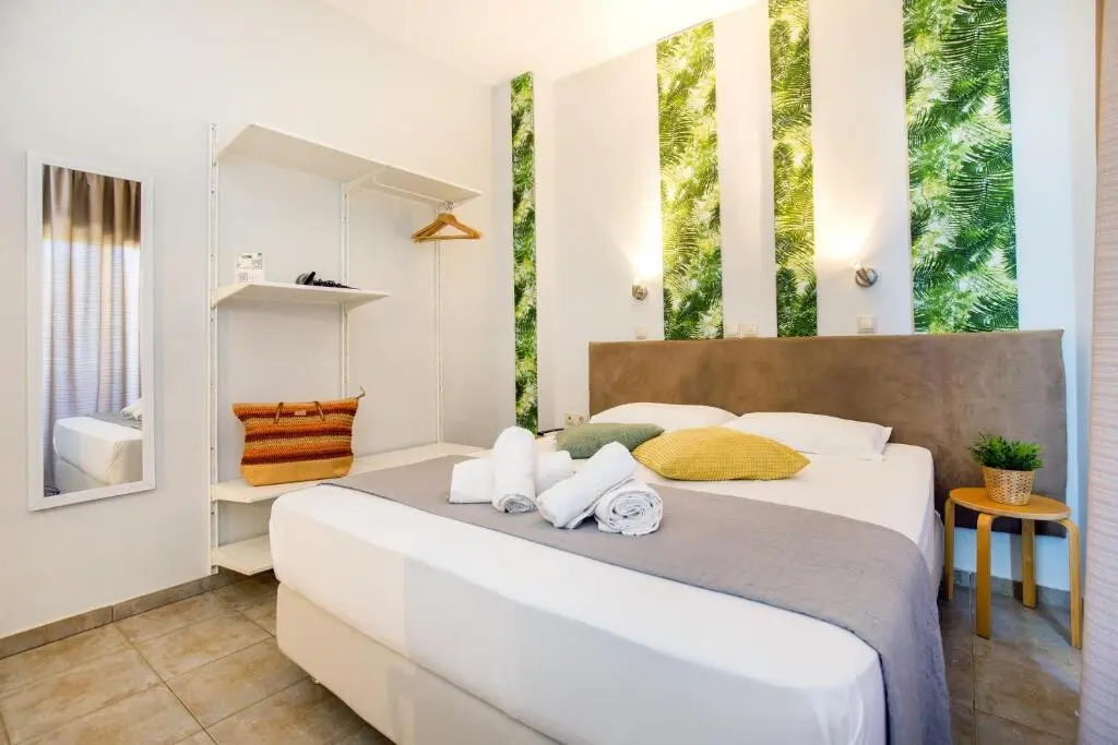 Hotel Of 720 M² In Thassos