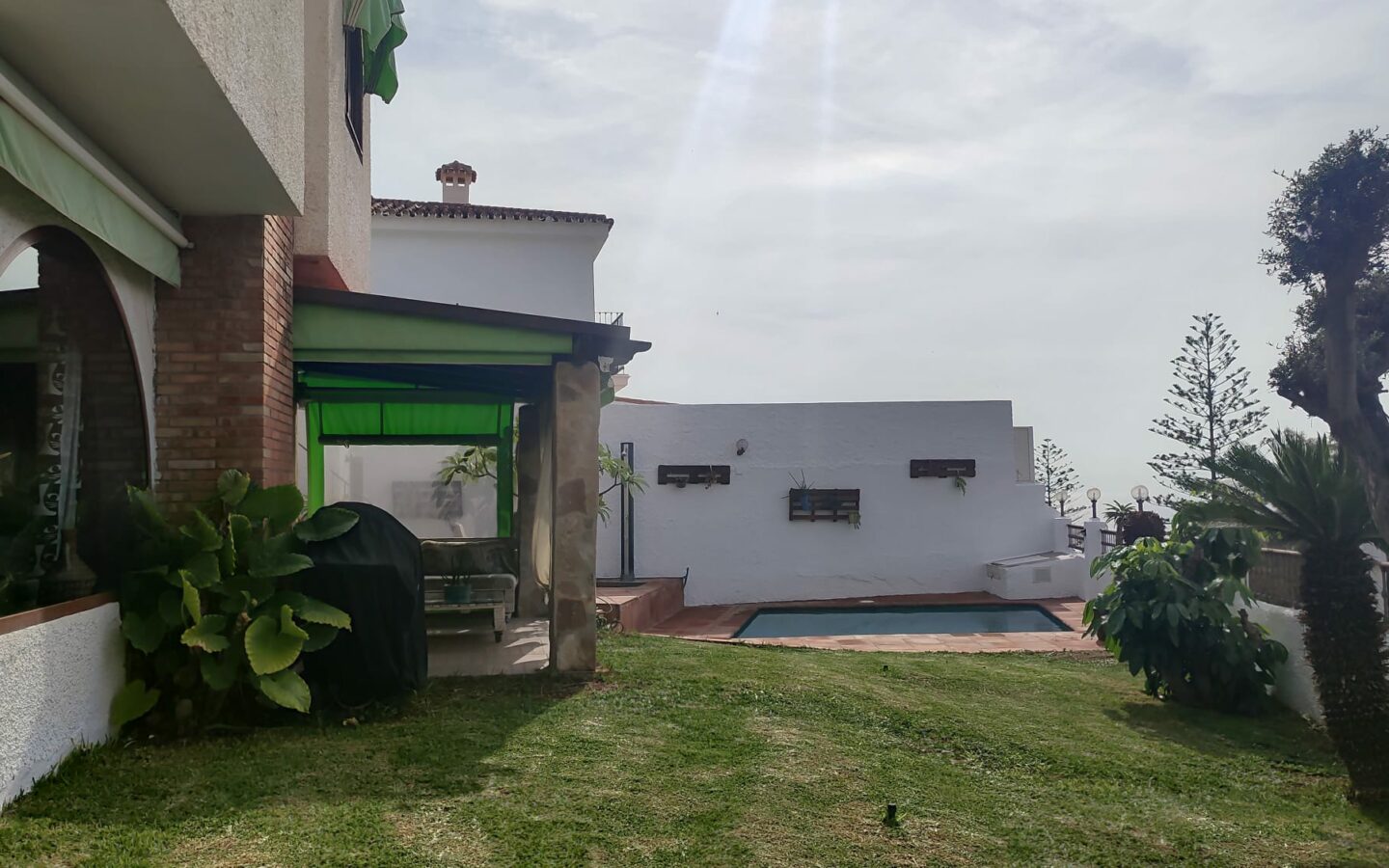 Villa Of 160 M² With Pool In Fuengirola