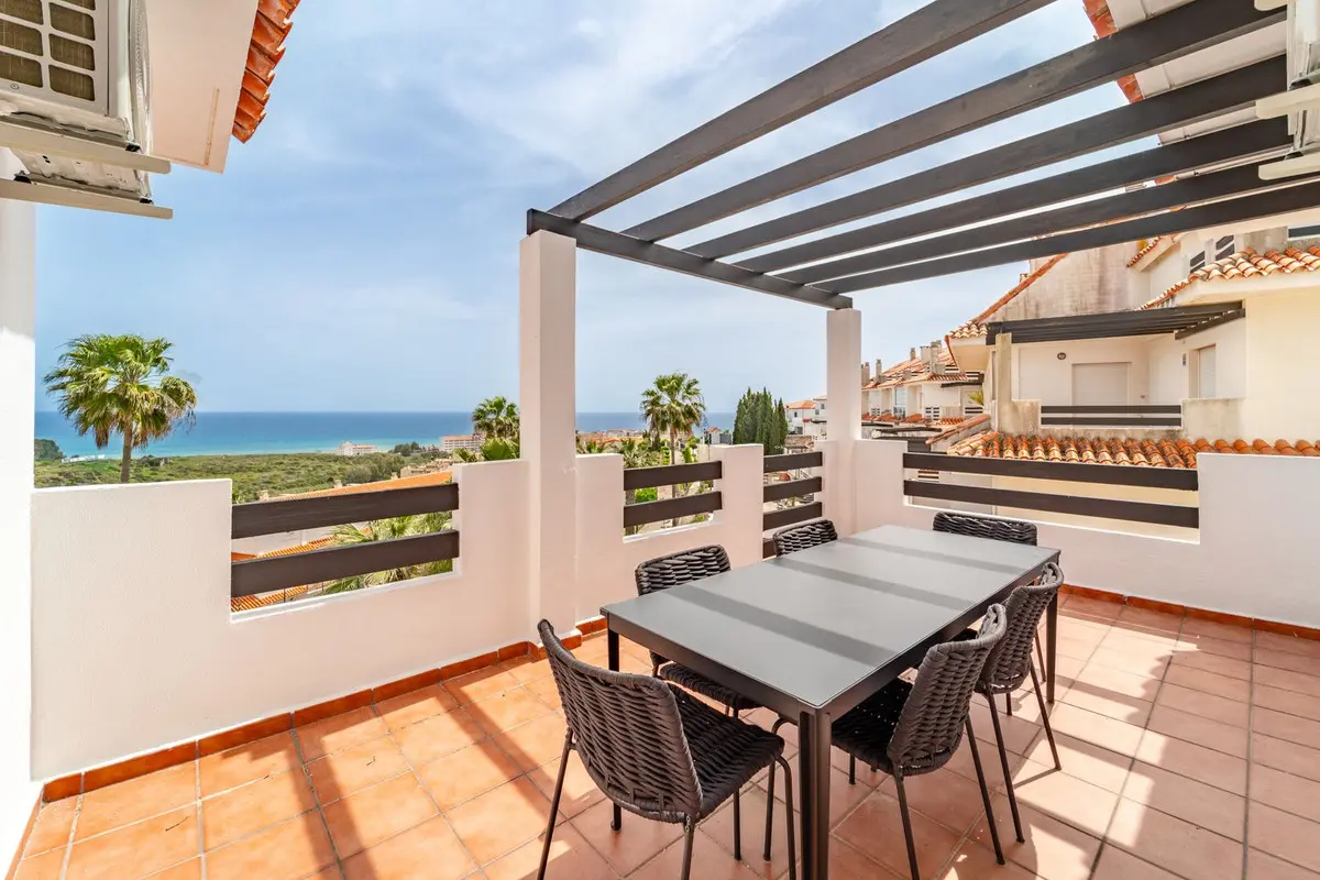 125 M² Apartment In Manilva, Málaga, Spain With Sea View