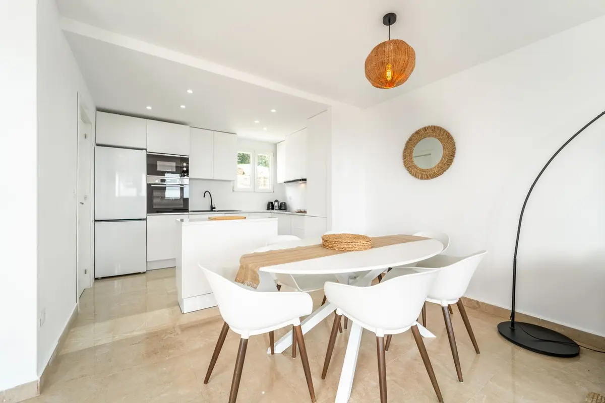 125 M² Apartment In Manilva, Málaga, Spain With Sea View