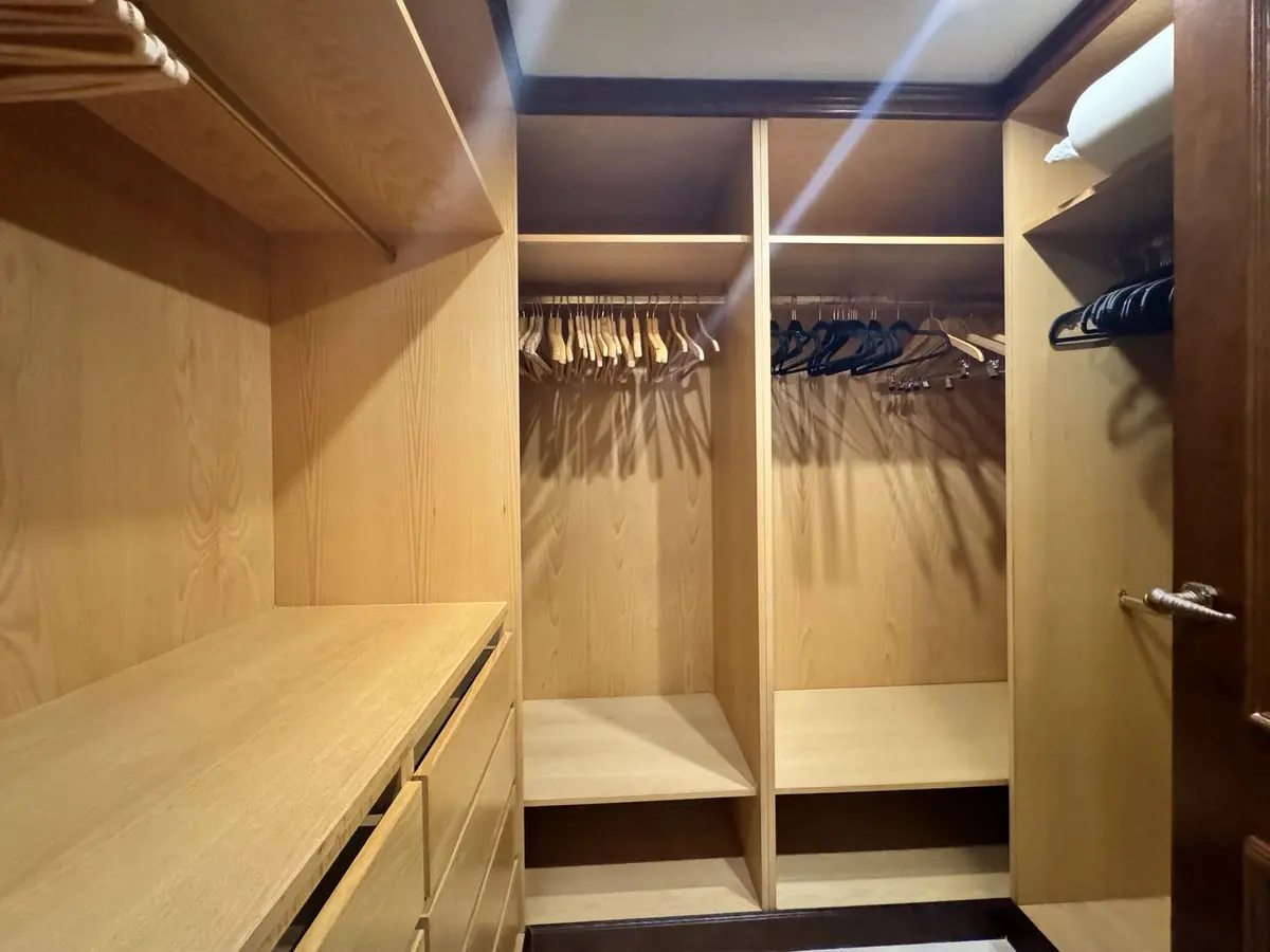 Apartment Of 201 M² In New Golden Mile, Spain