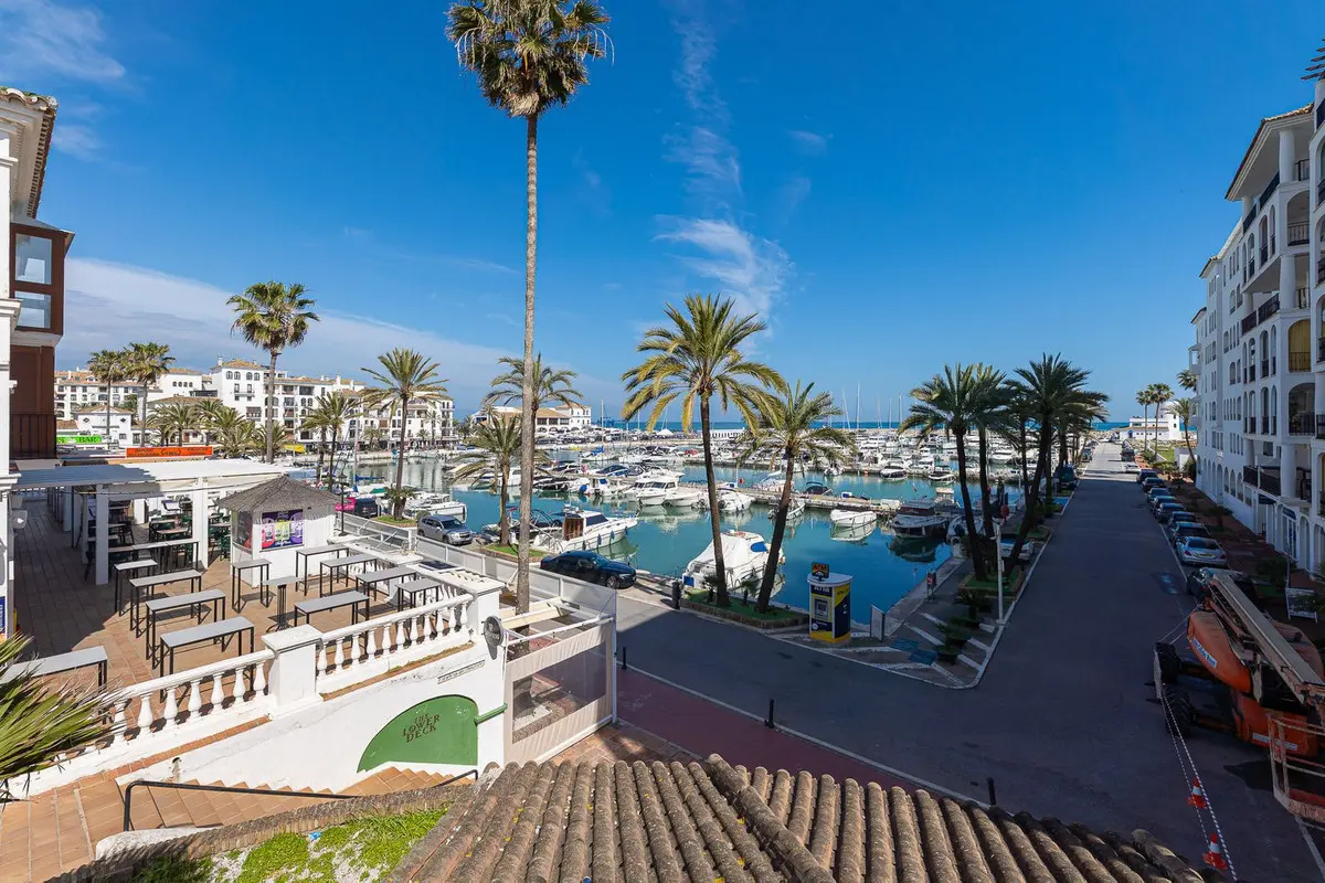 Apartment Of 51 M² In La Duquesa, Málaga, Spain