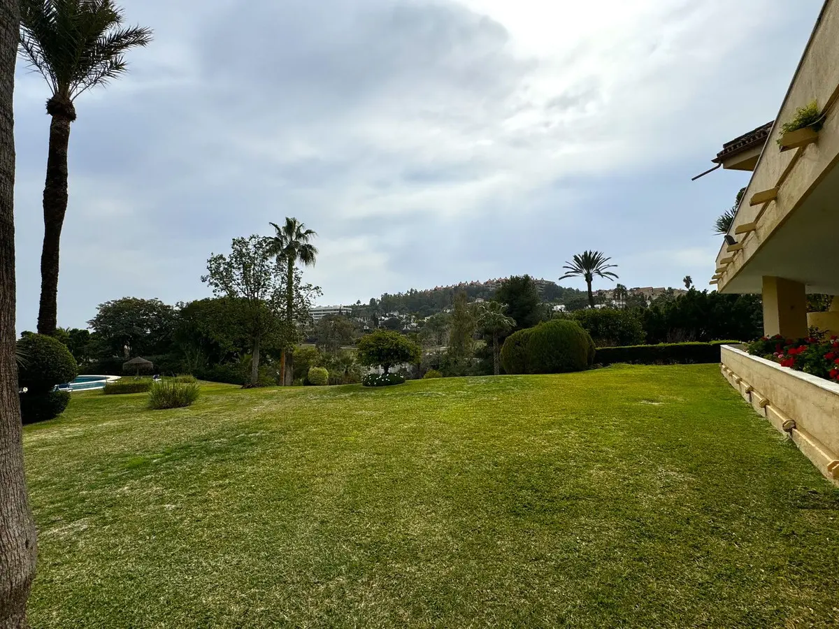 Duplex Apartment With 3 Bedrooms In Nueva Andalucía, Spain