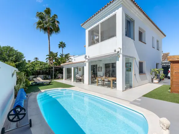 Four-bedroom Villa With Pool In Costalita, Málaga, Spain