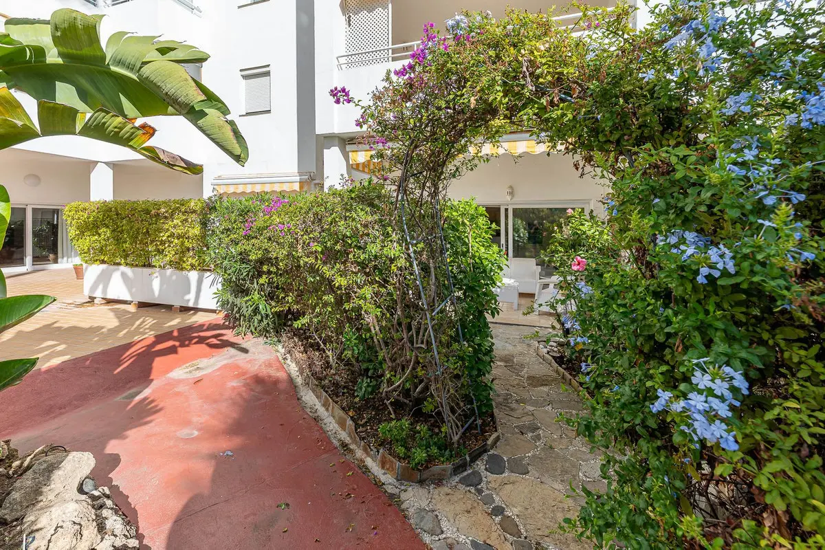 Renovated Apartment With Pool In Estepona, Málaga, Spain