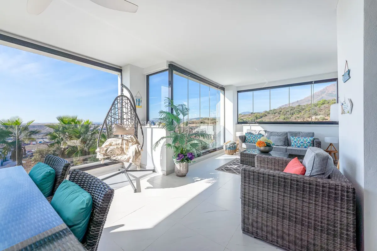 Renovated Villa With 4 Bedrooms In Estepona, Málaga, Spain
