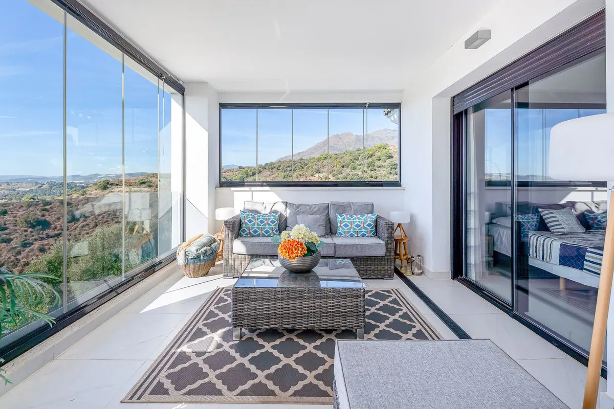 Renovated Villa With 4 Bedrooms In Estepona, Málaga, Spain