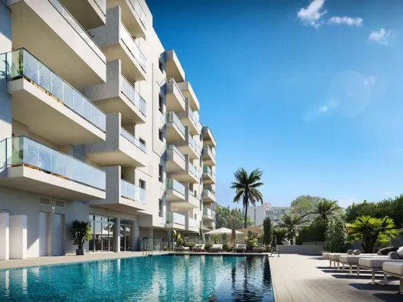 Three-bedroom Apartment In Benalmadena, Málaga, Spain