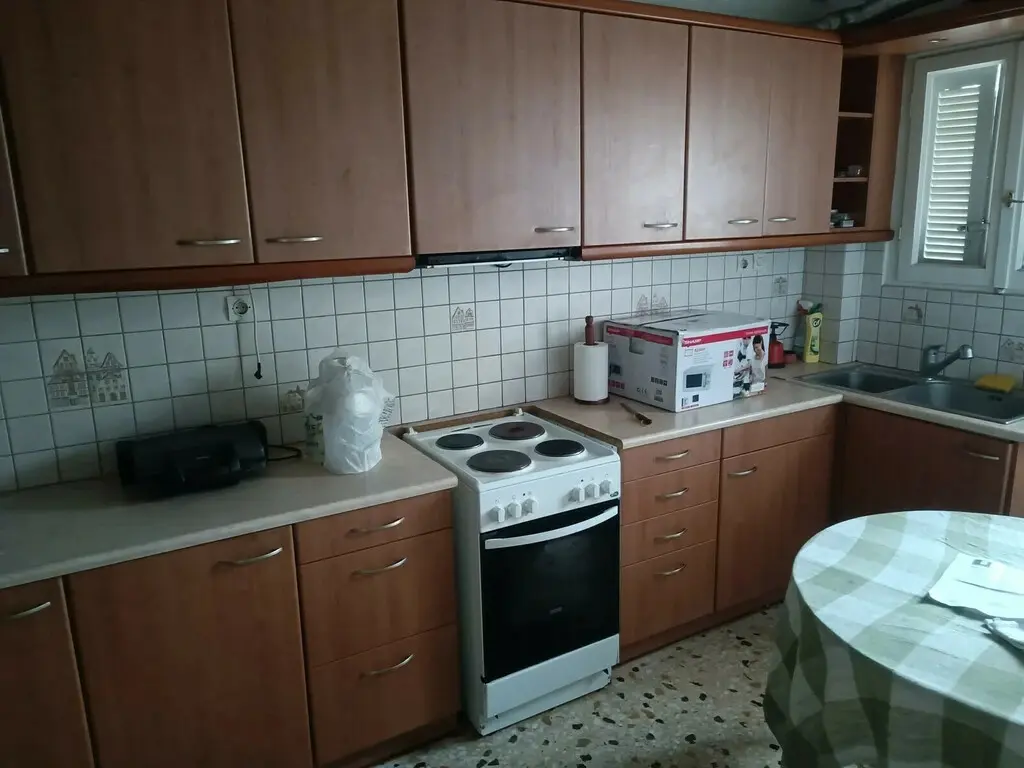 Building In Poligono – Tourkovounia, Greece (600 M²)