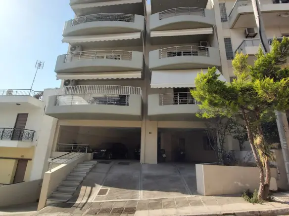 Flat Of 82 M² In Athens