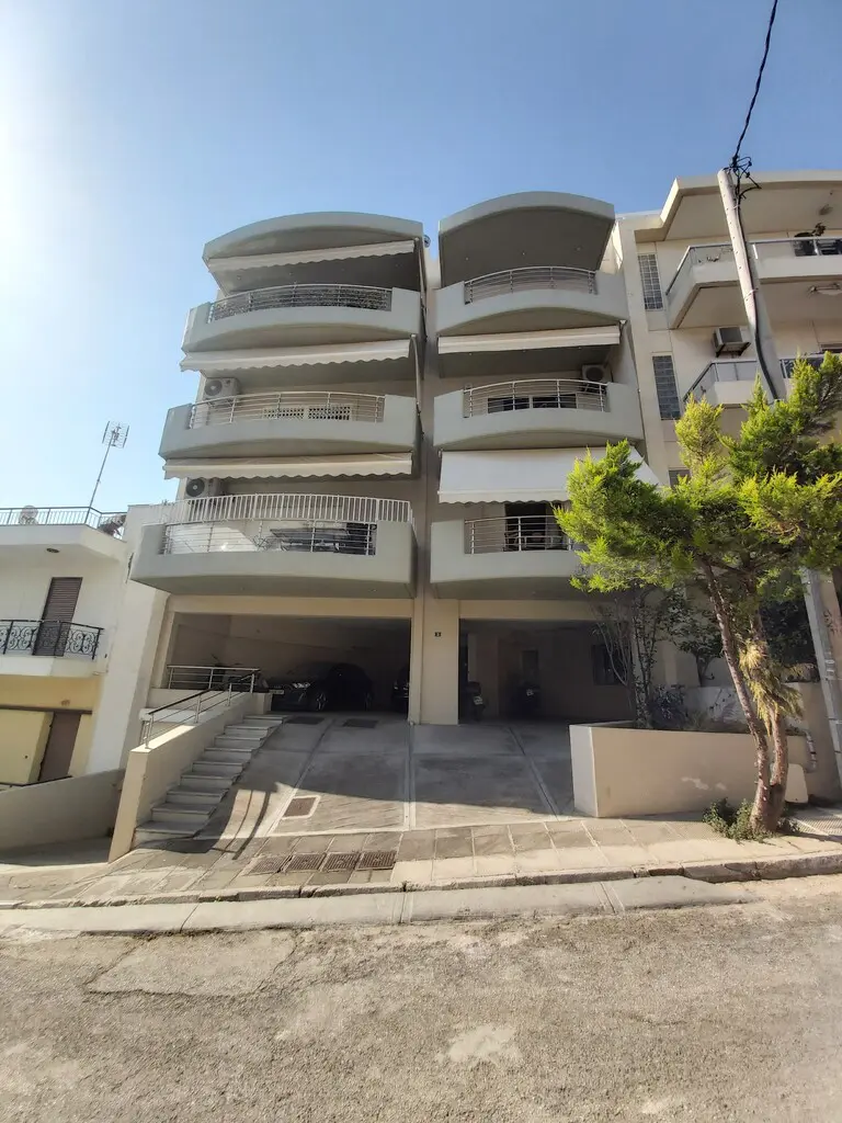 Flat Of 82 M² In Athens