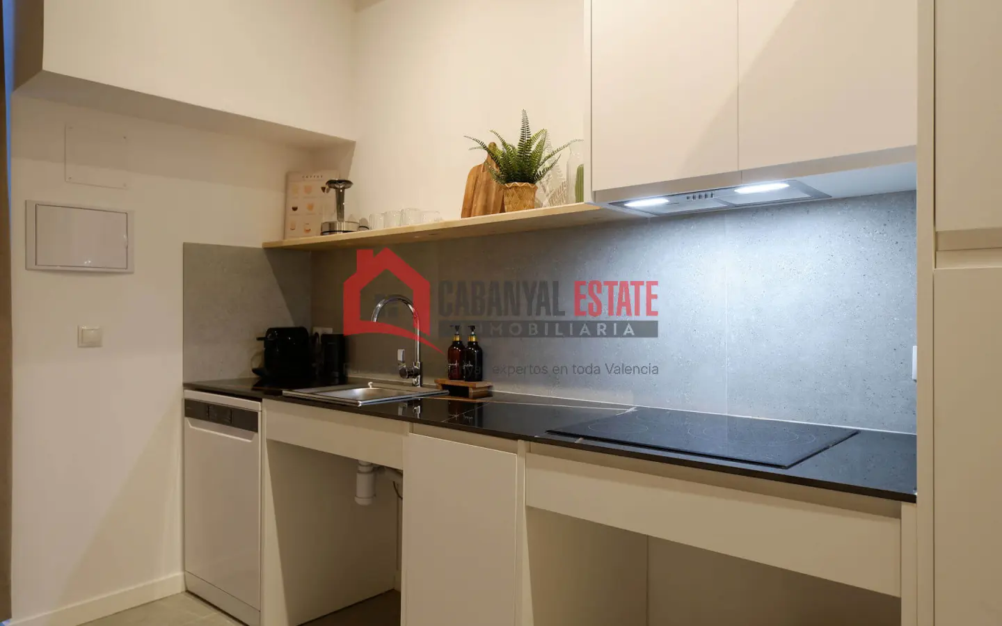 2-bedroom Low Level In Valencia (94 M²)