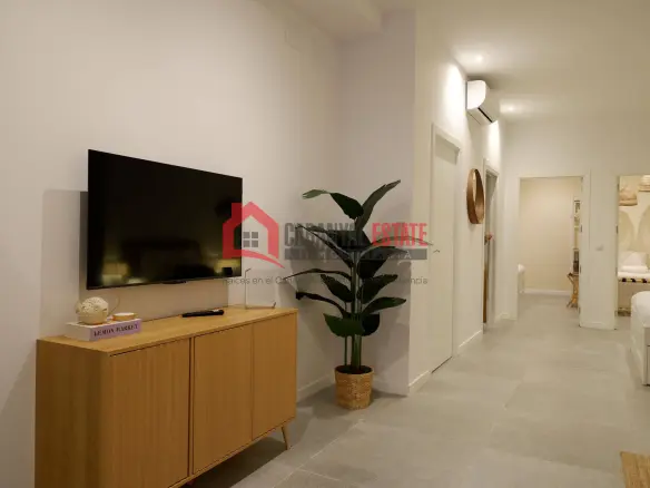 2-bedroom Low Level In Valencia (94 M²)