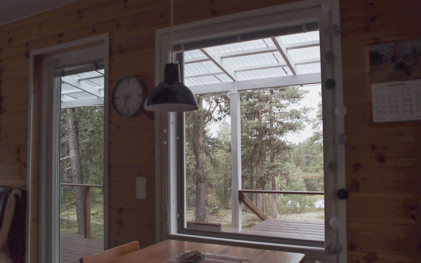 House With Sauna & Lake View In Arctic