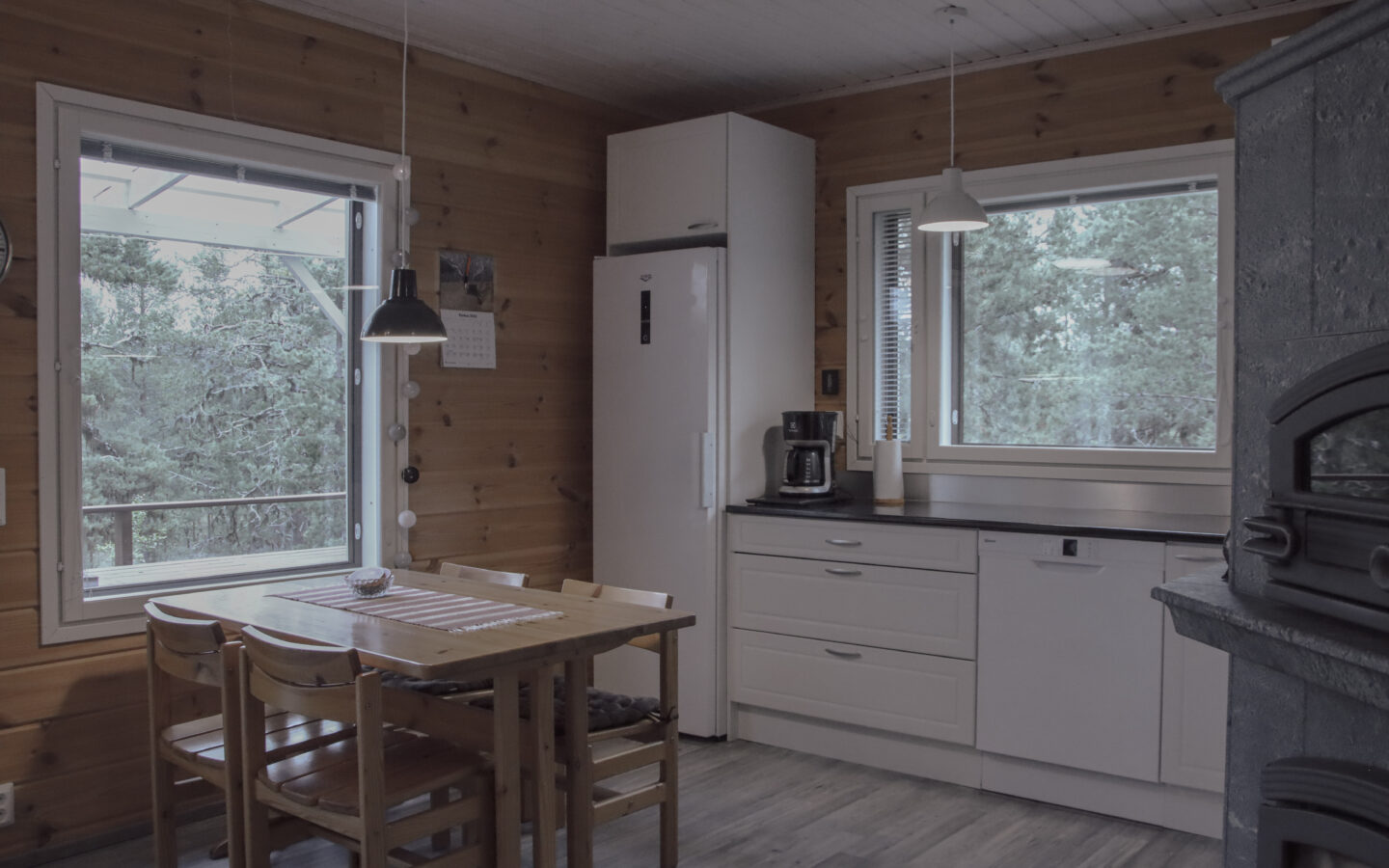 House With Sauna & Lake View In Arctic