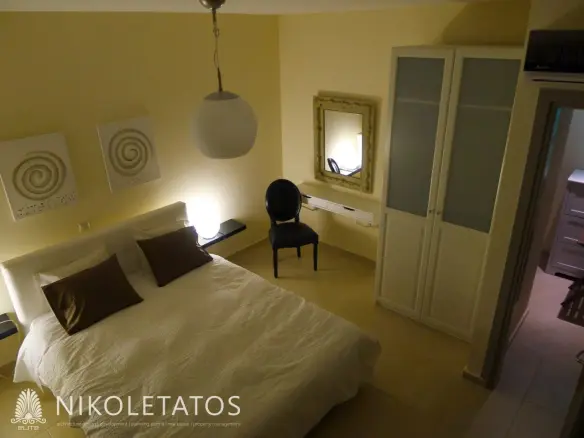 Villa Of 1800 M² With A Sea View In Ratzakli, Greece
