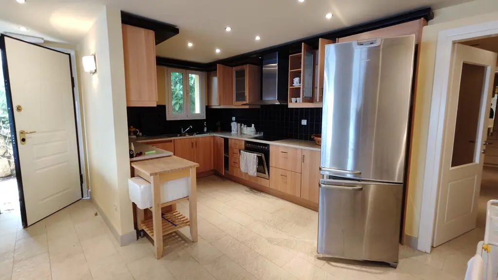 Detached House Of 302 M² In Corfu